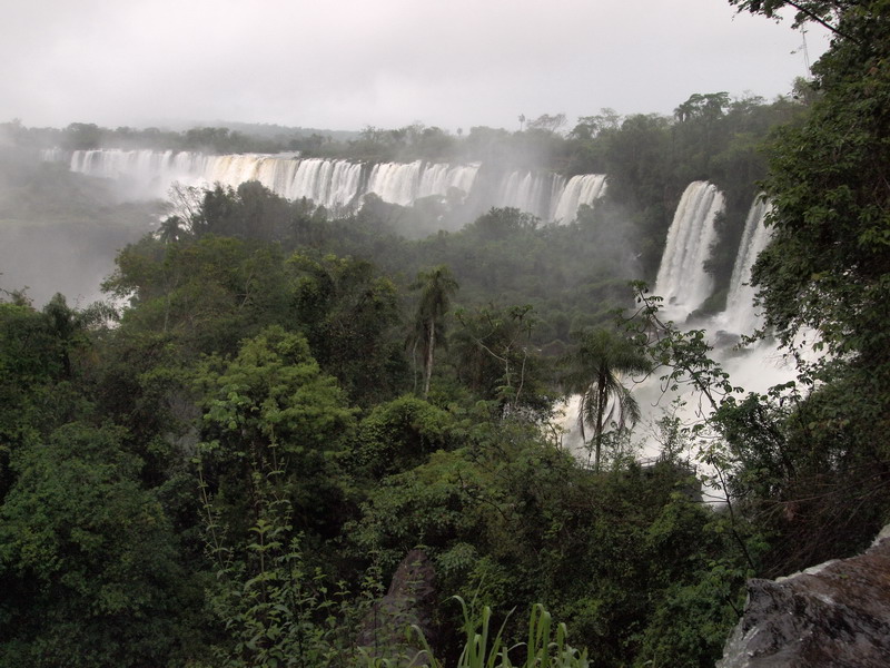 フォトギャラリー：ブラジルーイグアスの滝 - (2)