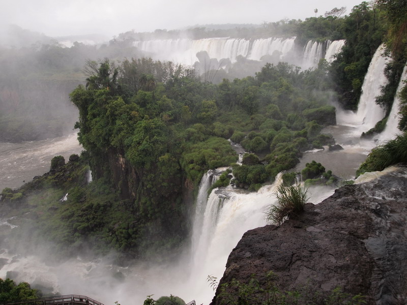 フォトギャラリー：ブラジルーイグアスの滝 - (3)